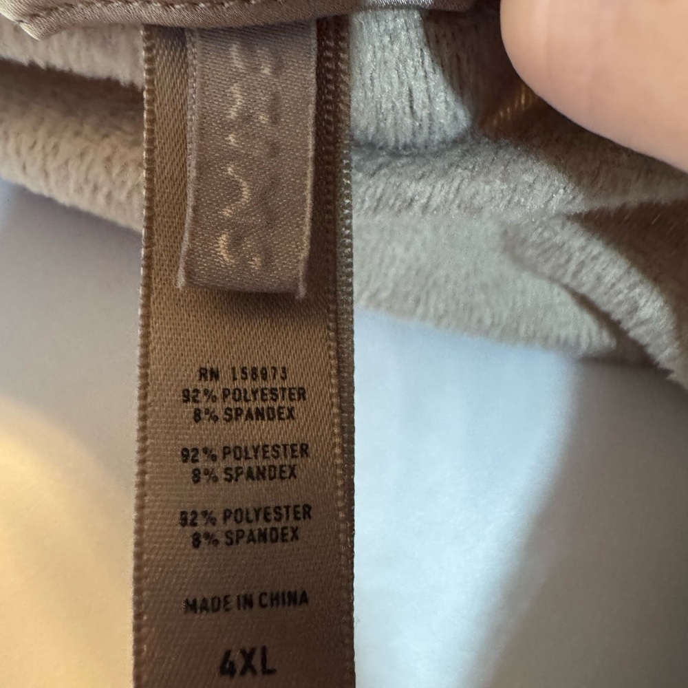 SKIMS Gray Velvet Pajama Set - Picture 4 of 8